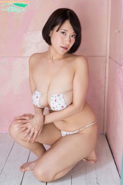 女主从小被吃药催乳调教